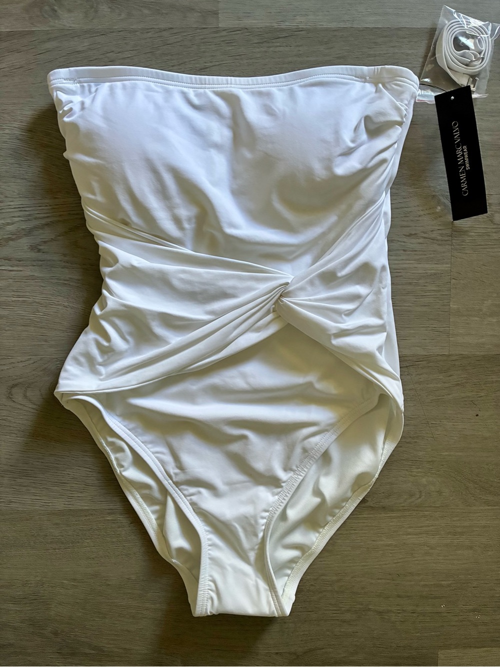💕Carmen Marc Valvo 💕Bandeau Mio Sz 6 NWT